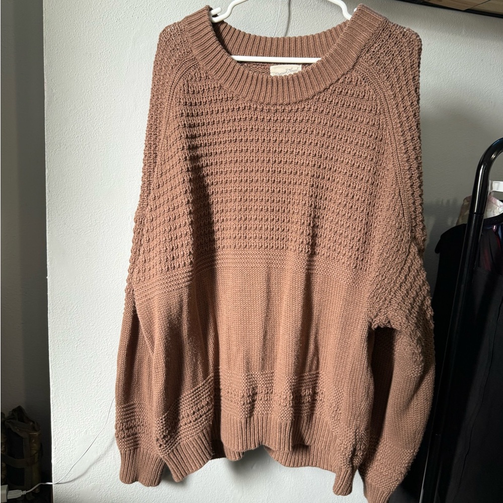 Universal Thread Brown Crew Neck Sweater